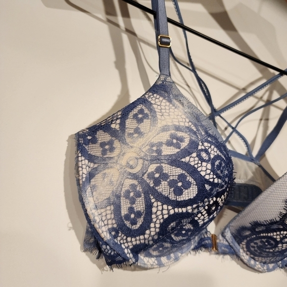 Victoria's Secret Front Clasp Very Sexy Pushup Bra Tie Dye Lace Floral Strappy - Picture 3 of 10